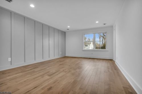 7 Maple St, Chatham Township NJ  07928-1624 exterior