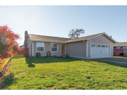 1089 Walker Rd, Lebanon, OR 97355-1161