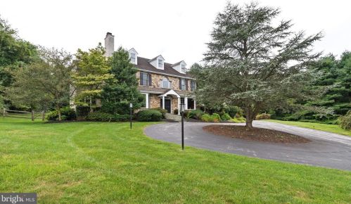 17 Canter Dr, Newtown Square, PA 19073-2929