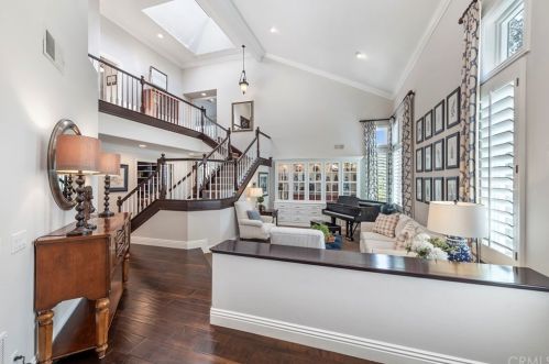 14 Mulberry Ln, Trabuco Canyon, CA 92679-1402