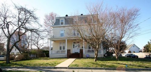51 Bayview Ave, New Rochelle NY  10805-3905 exterior