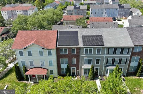 3215 Stanton Rd, Washington, DC 20020-2942