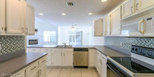497 Arbor Ridge Ln, Titusville, FL 32780-7166