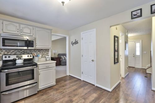 1205 Mesa Dr, Covington KY 41018-3812 exterior