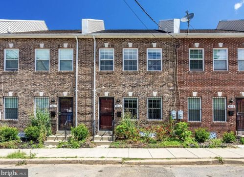 4946 Fitch Pl, Washington DC  20019-4719 exterior