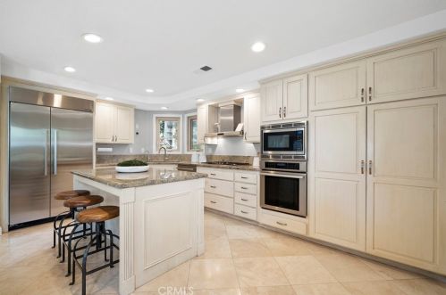 1836 Gamble Ln, Escondido CA  92029-4231 exterior