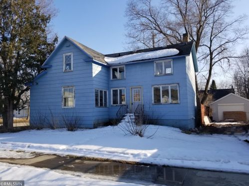 200 Central Ave, Bertha, MN 56437-9702