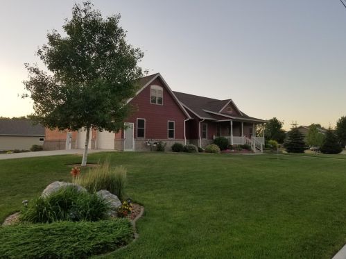 702 Poplar Ave, Canby, MN 56220-1088