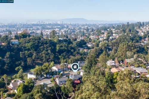 4216 Knoll Ave, Oakland CA  94619-3025 exterior