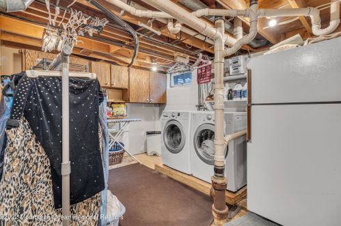 10 Trinity Pl, Jackson Twp NJ  08527-1822 exterior