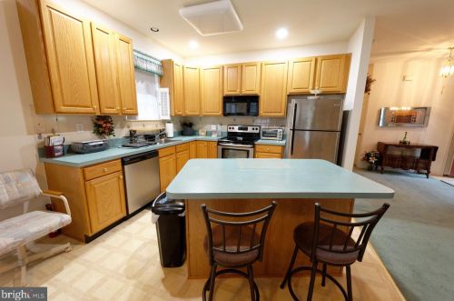 603 Gray Fox Ln, Glen Mills PA  19342-2226 exterior