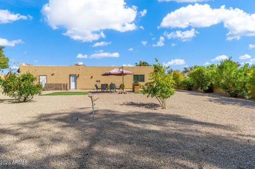 2519 Bluefield Ave, Phoenix AZ  85032-8004 exterior