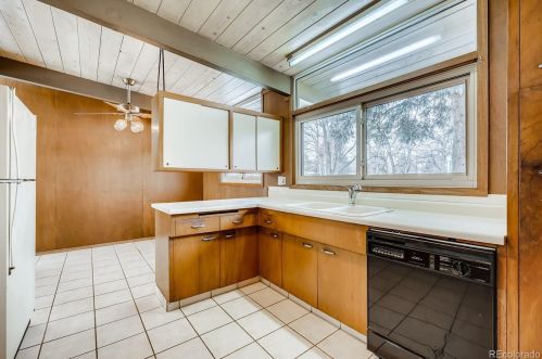 1758 Jasmine St, Denver CO 80207-2817 exterior