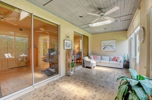 6798 Via Regina, Boca Raton FL  33433-3927 exterior