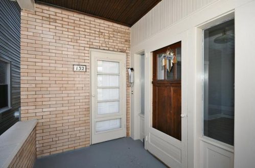 132 Wynoka St, Pittsburgh, PA 15210-3646