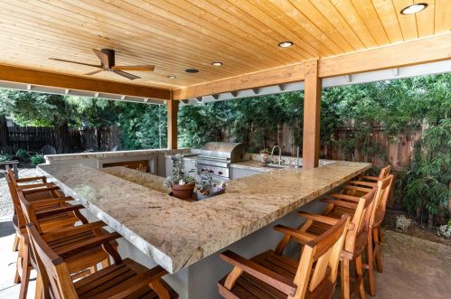 9918 Poppy Hills Dr, Valley Home CA 95361-9617 exterior