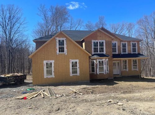 32 Old West Point Rd, Cornwall, NY 12518-2106