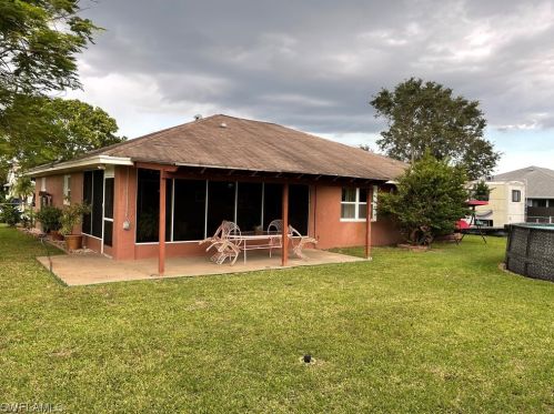 235 Eaglesmere Dr, Lehigh Acres FL  33936-7541 exterior