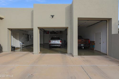 4753 Fallen Leaf Ln, Glendale AZ  85310-3006 exterior