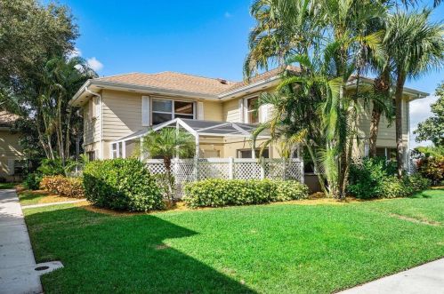 5003 Wheatley Ct, Boynton Beach, FL 33436-9061