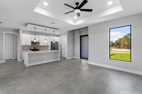 2704 34 St, Lehigh Acres FL 33976-4104 exterior