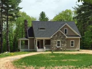 496 Old Wolfeboro Rd, Alton NH  03809-5315 exterior
