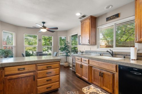 291 Pinyon Hills Dr, Chico CA  95928-3963 exterior