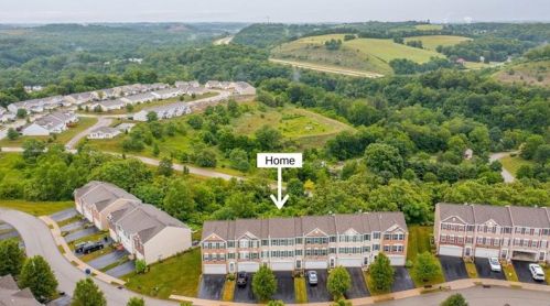 158 Cinque Terra Pl, Finleyville, PA 15332-4030