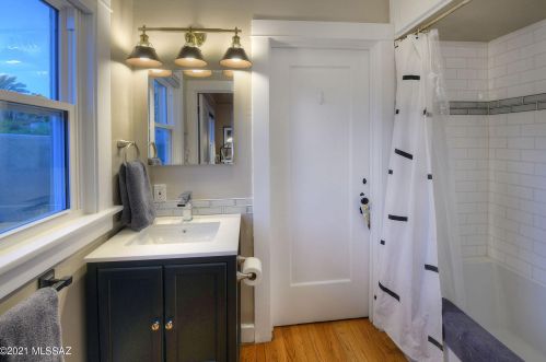 2204 2 St, Tucson AZ 85716-4337 exterior