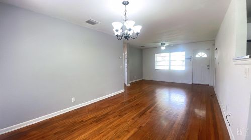 821 34th St, West Palm Beach FL  33407-4709 exterior