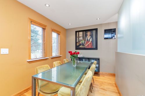 53 Webster St, Floral Park NY  11001-3609 exterior