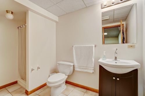 10413 Sandy Ln, Hammond IN  46321-4351 exterior