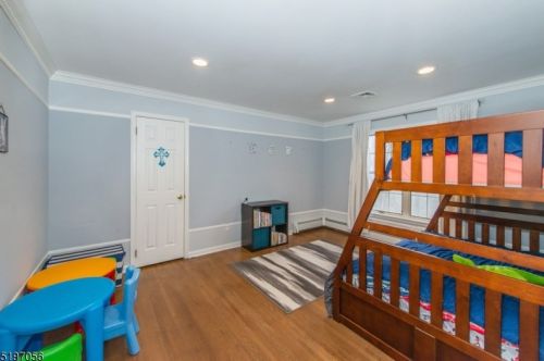 9 Memory Ln, Dover NJ  07869-4205 exterior