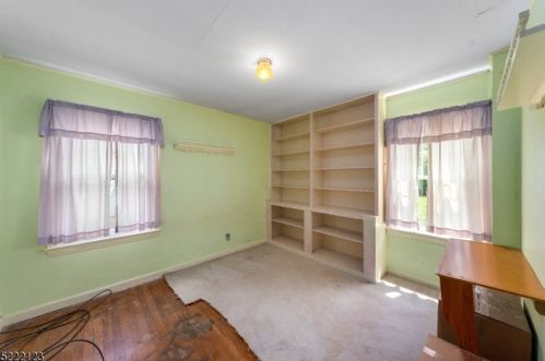 27 New York Ave, Flemington NJ  08822-1437 exterior