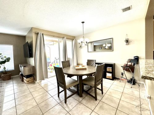 6432 Park Lk Cir, Boynton Beach FL  33437-3228 exterior