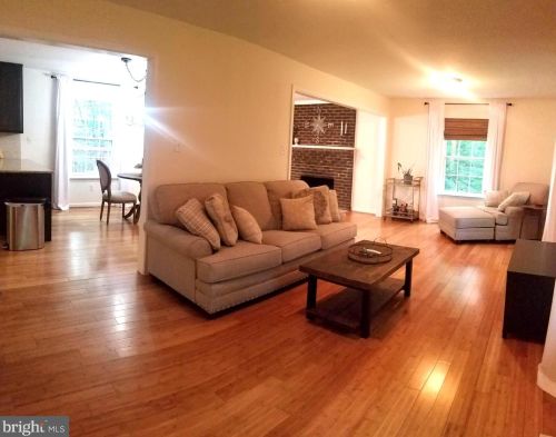 14592 Leary St, Nokesville VA  20181-3104 exterior