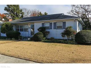 8448 Capeview Ave, Norfolk, VA 23503-4142