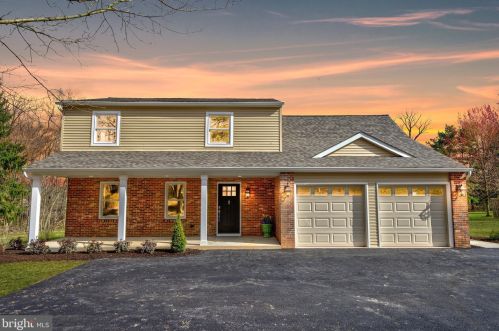 4432 Curly Hill Rd, Gardenville, PA