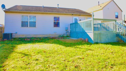 8166 Chapel Stone Rd, Blacklick OH  43004-9229 exterior