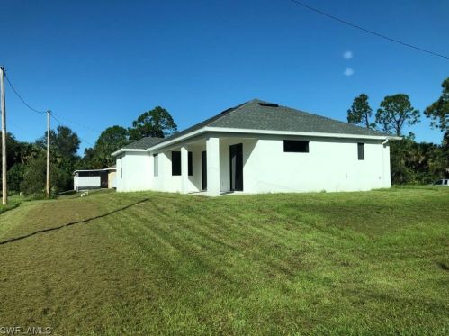 701 7th St, Lehigh Acres FL  33972-7945 exterior