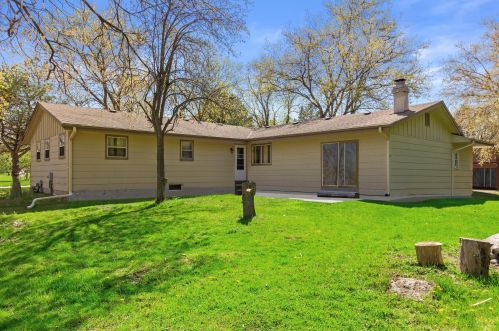 7608 Chadwick Rd, Milwaukee, WI 53217-3155