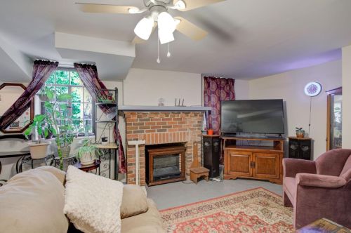 2357 Beechmont Ave, Cincinnati OH 45230-2030 exterior