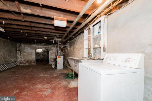 1319 Oak St, Wilmington DE  19805-4340 exterior