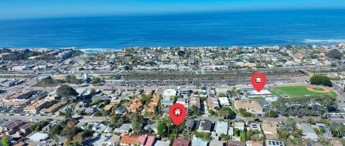 232 Rios Ave, Solana Beach CA  92075-1240 exterior