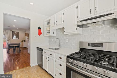 2770 Hyson Ln, Falls Church VA  22043-3522 exterior