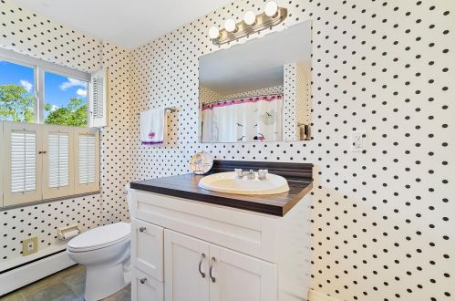 3164 Park St, Darbydale OH  43123-3299 exterior