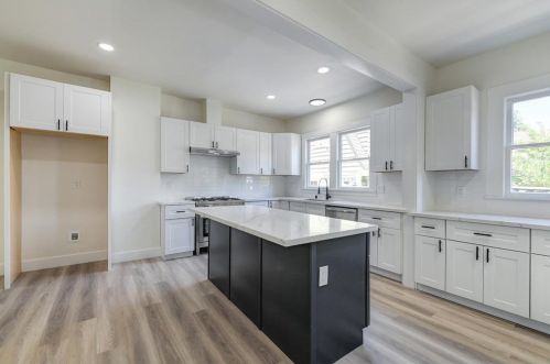 757 1st St, Woodland CA  95695-4805 exterior