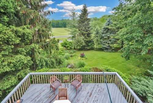 88 Rosman Rd, Thiells, NY 10984-1333
