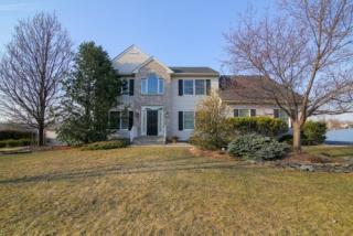 4003 Sapphire Ln, Bethlehem, PA 18020-7744