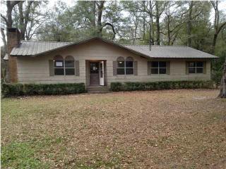 22 Creola Ln, Creola, AL 36525-4523